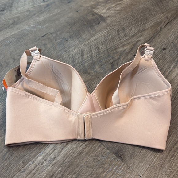 Warners Simply Perfect Bra - Picture 2 of 3